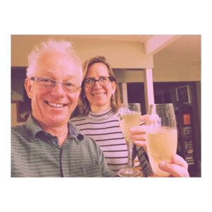 Bridgit Mendler Instagram - FAMSQUAD! Happy happy father’s day to the best dad who is a great listener, silly and creative and always knows how to make things better with a chocolate bar.

LOVE YOU SO MUCH DAD!!