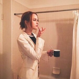 Bridgit Mendler Instagram - Tonight was so good. 💜 I'm always nervous and excited to meet you guys because I value your opinion of my music and I want you to have a good time. Thank you for being so friendly and supportive and funny and curious. I feel grateful and inspired every time I meet you. Photocred @lisamadonna