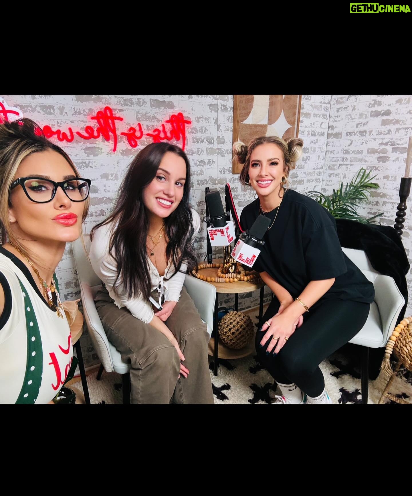 Brittany Furlan Instagram - New pod every Wednesday ✨ this week @hannahberner joins us on @thisistheworstpod !!!