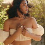 Brittany O’Grady Instagram – @roseandivyjournal
Photographer: @raulromo
Stylist: @jacquietrevizio
Hair: @hair_sulon
Makeup: @jamiemakeup
Interview: @ace_creativestudio