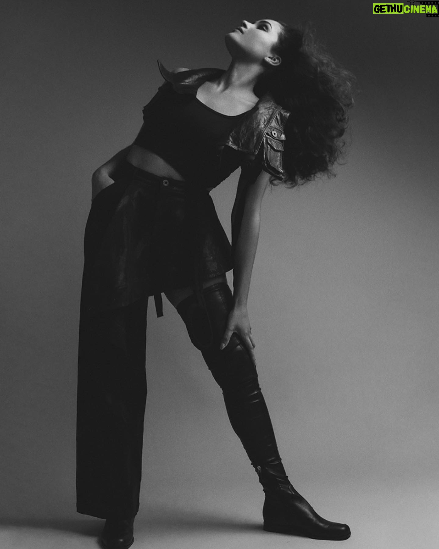 Brittany O'Grady Instagram - Thank you so much @schonmagazine 💥💥💥 💥 and to the creative and wonderful team who was a part of this shoot! Outlet : @schonmagazine Photography : @raulromo Stylist : @jacquietrevizo Hair : @hair_sulon Makeup: @jamiemakeup Fashion assistants: @juliarosestyled @cherrygarciatheflavor Retouching assistant : @alsayed.mohameddd Writer: @reillyjosephsullivan