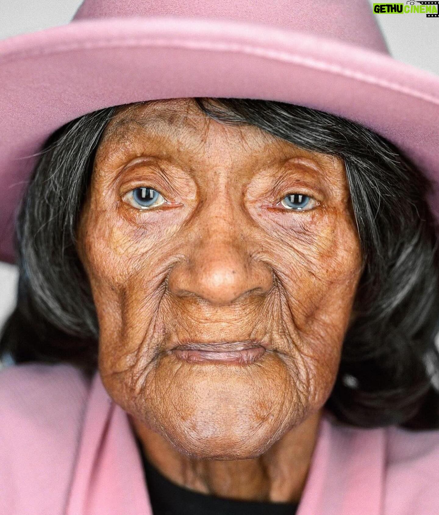 Brittany Packnett Instagram - ๐จ๐จ IMMEDIATE COMMUNITY ACTION NEEDED๐จ๐จ Lessie Benningfield Randle and Viola Ford Fletcher, both 109 years old, are the last known survivors of the horrific #1921TulsaRaceMassacre. This could be the very last hearing for the Massacre case, ever! WE HAVE TO SHOW UP FOR THESE QUEENSโผ๏ธ link in bio of @justiceforgreenwood โ๐พโ๐พโ๐พโ๐พโ๐พโ๐พโ๐พ Click the link in bio to sign up to be notified when the #1921WatchParty goes live! ๐ธ Martin Schoeller #JusticeforGreenwood #Greenwood #TulsaRaceMassacre #BlackWallStreet #tulsa #tulsamassacre1921 #tulsamassacre #blacklivesmatter #viral #communitysupport #activism Repost @justiceforgreenwood