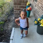 Brittney Bee Starr Williams Instagram - My stink turns 3 🥹🥹 even tho she refuses to say she 3 she keep saying she 2 lol my baby turning up for her party today 😩🙌🏾🙌🏾🙌🏾🥰 braids by @braideddreamz
