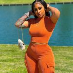 Brittney Bee Starr Williams Instagram - HIT DIFFERENT 🔥 Outfit from @eleven22online Bundles @sheshappyhair