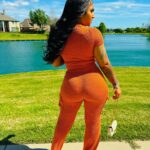 Brittney Bee Starr Williams Instagram - HIT DIFFERENT 🔥 Outfit from @eleven22online Bundles @sheshappyhair