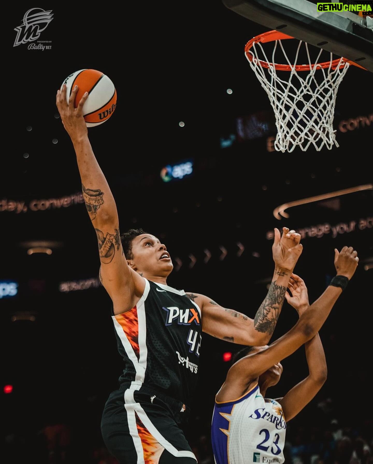 Brittney Griner Instagram - X-Factor, I’m Back ‼️ My story of Coming Home wouldn’t be possible without the support of this incredible organization. I’m READY 😈 to return and play in front of the best fans in the world. Last year was truly special for many reasons, and I’m grateful for the people who always show up for me when it matters most— I do this for y’all! 2024 season loading….LFG 🔥🏀 #XFactor #ComingHome #bringourfamilieshome