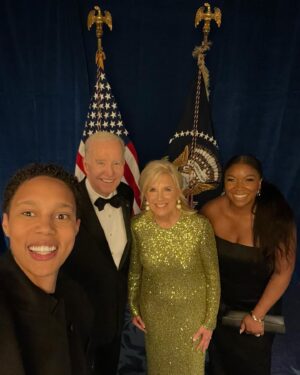Brittney Griner Instagram - We are in awe from The White House Correspondents’ Association’s dinner last night. The first amendment is so important and we’re grateful to live in a country that recognizes freedom of speech. 

Major thank you to the courageous journalist from our past, present, and future for truth-telling and being the foundation for radical change. Our prayers go out to the families of Evan Gershkovich (Russia) and Austin Tice (Syria)— reporting is not a crime and we must bring them home. 

@gayleking and the entire CBS family, thank you for having us as your guest. Your hospitality was unmatched. 

Styled by: @calvinklein & @courtneydmays 
MUA: @lolasbeautymark 
Hair: @jadajenkinsco 

#WeAreBG #BringOurFamiliesHome