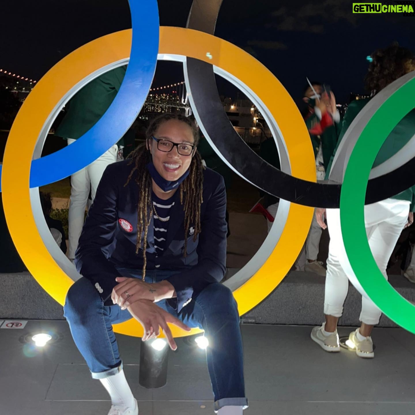 Brittney Griner Instagram - How it started to How it’s going! Never would of thought I would be a Professional Athlete and never would of thought I would be at my second Olympics! I just want to thank everyone in my life that never gave up on me and kept me on the right track! #tokyo2020olympics