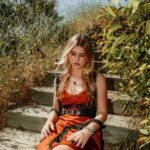 Brooke Elizabeth Butler Instagram - “don’t wanna be your friend” is officially out 🥹 this song feels like the beginning of a new chapter to me. the first of many california country songs I get to release ♥️ i’m so beyond thrilled to share it with you all. hope you love it