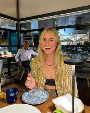 Brooke Elizabeth Butler Instagram - Sprinting through an airport terminal to get to your gate feels like pulling an all nighter before an exam you haven’t studied for.  Italy, I’ll miss ya 🫶🏻