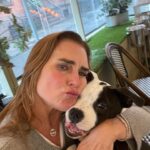 Brooke Shields Instagram - My daughter 🥹🐾