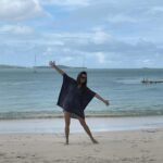 Brooke Shields Instagram - Would recommend @jumbybayresort #JumbyBayIsland in Antigua in a heartbeat - had the most beautiful and loveliest few days!! 🏝️🌺🐠