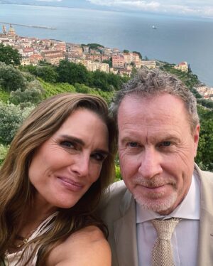 Brooke Shields Instagram - Not pictured: the Norovirus that ransacked & possessed our family for 3 days before this ☀️🌊🇮🇹🍋💕