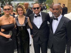 Brooklyn Decker Instagram - Celebrating your love, where it all began, a decade later makes me overwhelmingly happy. Congratulations, you crazy kids, this is just the beginning❤️

@chrissyteigen @johnlegend  #johnxchrissy 

Last 📸: @jenatkinhair (thank you 🥰)