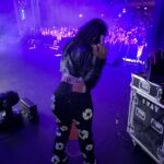 Brooklyn Queen Instagram – love me easy 🖤 

#bmb #lmg
purse: @williampalmerhomme