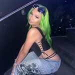 Brooklyn Queen Instagram – slime you out. 💚 

#bmb #lmg