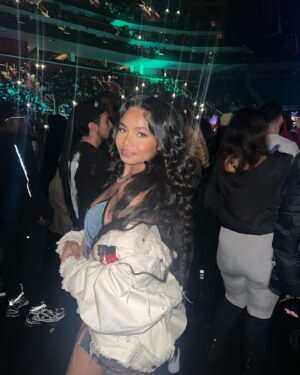Brooklyn Queen Instagram - i’m not okay when we’re apart, but i pretend to be 🥹🤍 #bmb #lmg
