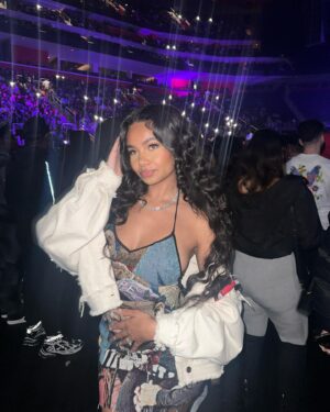 Brooklyn Queen Instagram - i’m not okay when we’re apart, but i pretend to be 🥹🤍 #bmb #lmg