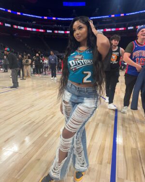 Brooklyn Queen Instagram - D GURL 🏀💙. 

#bmb #lmg