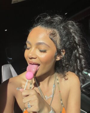 Brooklyn Queen Instagram - let ‘em talk dat shi abt me , i got rooms for every rumor 🥱. #bmb #lmg