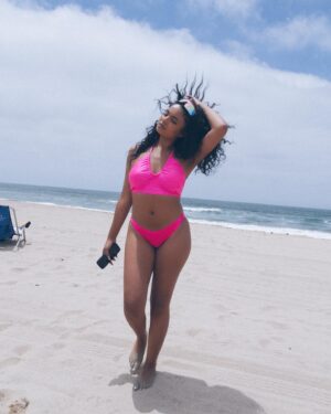 Brooklyn Queen Instagram - BIG MF 18! 👙🫦

#bmb #lmg 
📸: @baravniflix