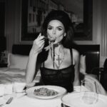Brooks Nader Instagram - LIVING LA DOLCE (& GABBANA) VITA 🇮🇹🍝 @dolcegabbana
