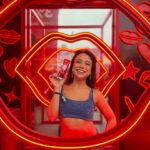 Bruna Carvalho Instagram – Hoje foi dia de viver o festival junto com @colgatebrasil #dêumglow #glownothetown2023 

Publicidade
