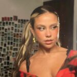 Bruna Carvalho Instagram - Tem q ter auto estima o role todo pra usar esse penteado