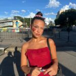 Bruna Carvalho Instagram - Eu mto bonita pra n deixar registrado no feed esse look de carnaval ♥️☺️