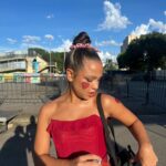 Bruna Carvalho Instagram - Eu mto bonita pra n deixar registrado no feed esse look de carnaval ♥️☺️