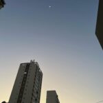 Bruna Carvalho Instagram – Sendo bem paulista observando uma paisagem de prédios