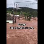 Bruna Lombardi Instagram - São muitas as imagens da catástrofe no Rio Grande do Sul. Nesse cenário de caos, só a assistência e a solidariedade conseguem dar alguma esperança. São muitos os heróis anônimos nesse momento de tragédia. E cada um de nós pode ajudar um pouquinho. Chave Pix 92958800/0001-38 Instituição: Banrisul Esse fundo é auditado, os recursos vão mesmo para os necessitados. Vamos manter e fortalecer essa corrente do bem.
