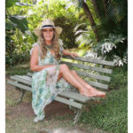 Bruna Lombardi Instagram – As árvores que plantamos limpam o ar, dão sombra, flor, fruta, e trazem a melhor energia pra gente…
Um domingo delicioso pra você…

#natureza
#arpuro
#meioambiente
#equilibrio