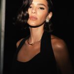 Bruna Marquezine Instagram - Tokyo nights with @tiffanyandco #TiffanyWonder #Tiffanyandco