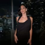 Bruna Marquezine Instagram - Tokyo nights with @tiffanyandco #TiffanyWonder #Tiffanyandco