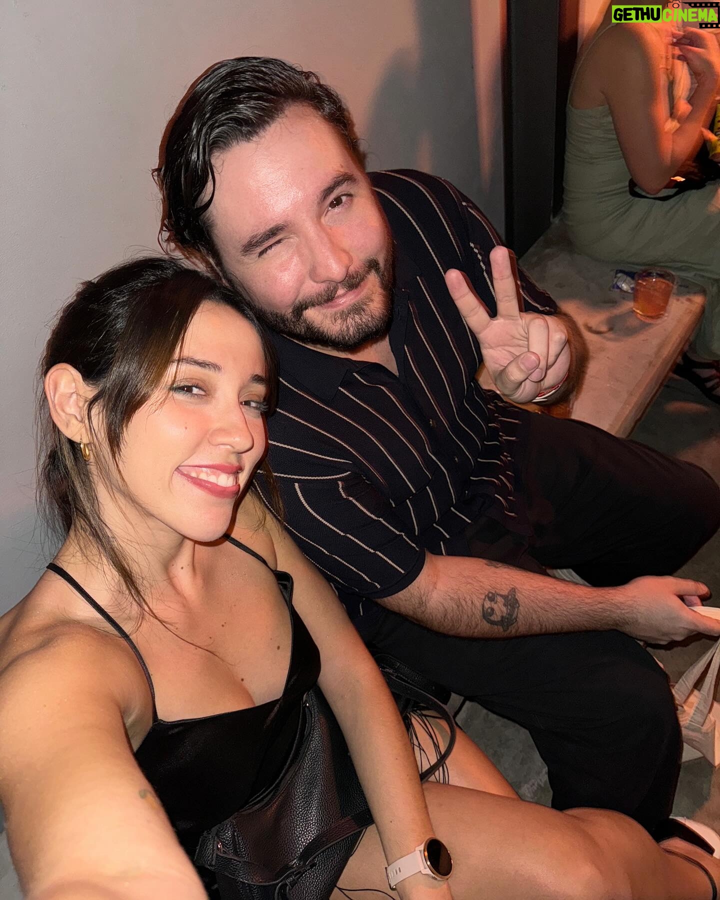 Bruna Vieira Instagram - fevereiro em encontros e sorrisos πΏπ¦βοΈπ«°π»
