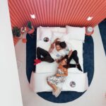 Bruna Vieira Instagram - E essa cena do episódio de abertura da casa nova dos meus afilhados???? ✨💫🦋🏡 @gabesimas @marcelooklein