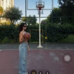 Buçe Buse Kahraman Instagram - 🍃“benim yaşamam mı ne, belki de şu: kesin bir şiirde kendi gibi olmak”🍃
