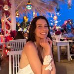 Buçe Buse Kahraman Instagram - ben böyle konuşkan mıydım konuşkan mıydı böyle günler🕊️