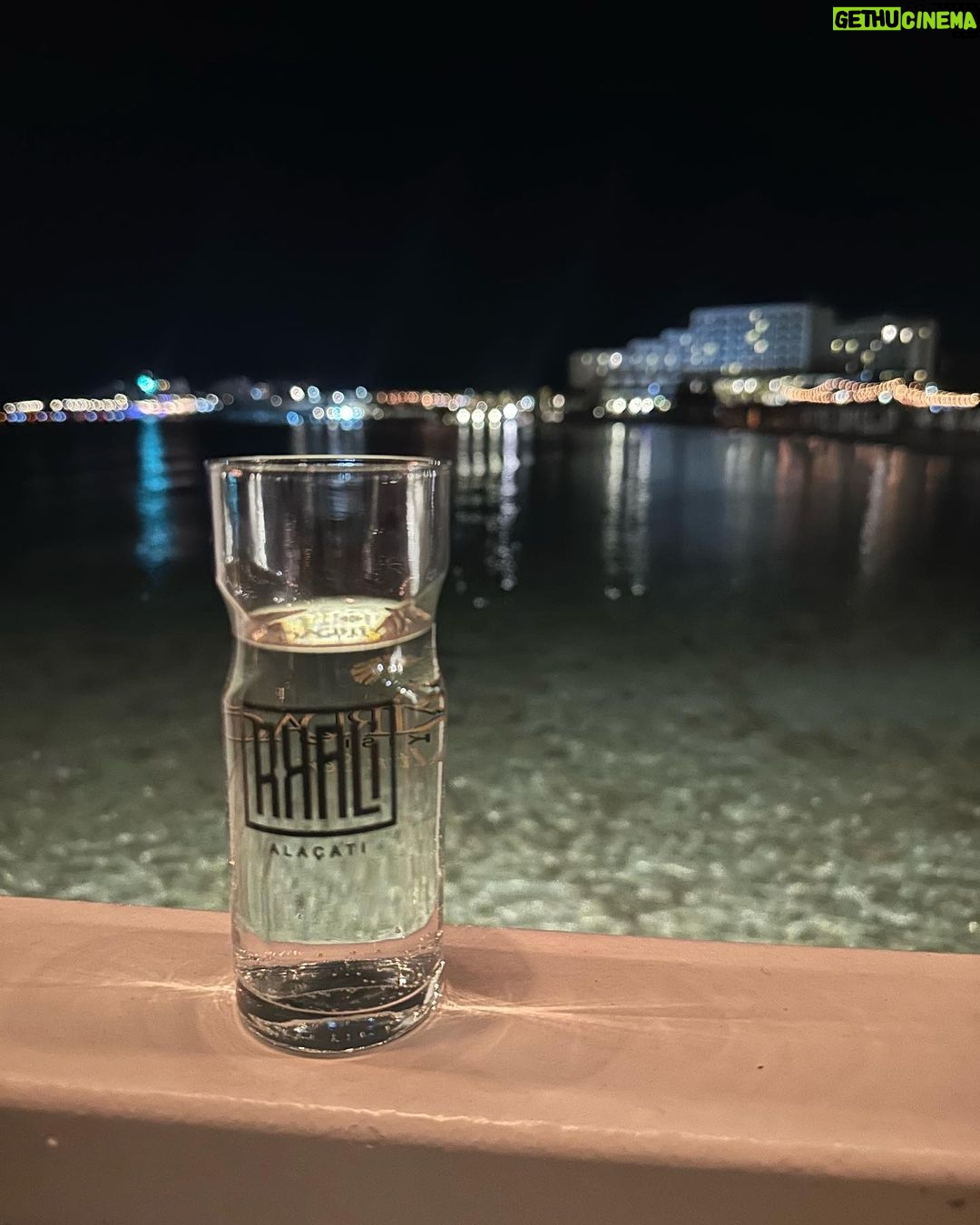 Burçin Terzioğlu Instagram - Çeşme #photodump ✨