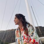 Burçin Terzioğlu Instagram - 🧡⛵️