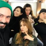 Burçin Terzioğlu Instagram - Bir takım delilikler😝 #güzelliğinportresi