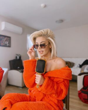 Burcu Binici Instagram - Ne yazılır ki..