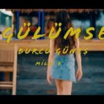 Burcu Güneş Instagram - #gülümse🌞30.09.2023 Bu Cumartesi⏱️15.00 ‘te @netdmuzik @dmccomtr 📽️ @bedranguzel @milibofficiall @kerromusic #benimyolum #burcugüneş #gülümse