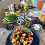 Burcu Güneş Instagram - Mutluu Haftalarrr🎶🫶 Bana Hep Yazz 🌞 ✍🏼🤪 Story’de kalmasın artık bu kareler diyenlere gelsin..