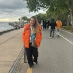 Burcu Kara Instagram – Bugün hepimiz tatiliz.Öyle olunca günümüz park mesaisi ve annaaaaaaaa sesleriyle geçiyor.Peşlerinde koşturmaktan dağıldım bugün.Kimler böyle bakalım?😂