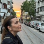 Burcu Kara Instagram - Moda'da bir sonbahar akşamı.Başbaşa olduğumuz ve fotoğraf çektiğimiz bir yürüyüşten.❤️