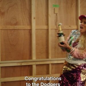 Busy Philipps Instagram - who’s ready for THE EVAS TOUR

📺: girls5eva, now streaming
