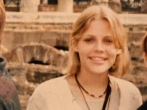 Busy Philipps Instagram - I put a link in my bio (and in my stories) to donate to my @statesprojectus Giving Circle to help flip ARIZONA. DONATE WHAT YOU CAN! Share it!!! We can do it- 2 seats in each chamber will give us the control on the State level in order to repeal this insane and archaic law from 1867 banning abortion in AZ. PLEASE consider donating! Also @arizonaforabortionaccess has collected enough signatures to put the issue before Arizona voters in the upcoming election with a ballot measure which would enshrine abortion as a right in the AZ state constitution. LETS MAKE SURE THAT HAPPENS TOO! WE WON’T LET THEM PUT US BACK IN TIME. 

1.i will fight for abortion rights in my home state and in yours. 2. me at 15, after i had an abortion 
3. good lord. unsurprising but good lord.
4. 1864 
5. i think these anti abortion people have straight up lost their minds - my god. 
6. @statesprojectus LINK IN BIO TO DONATE
7. this is a tweet i saved from when i testified before congress in 2019 about my own experience having an abortion at age 15 in Arizona. 
Anyway. i hate this all but let’s do what we can and fuxk these disgusting old men. i hope they rot in hell.