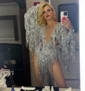 Busy Philipps Instagram - Truly it’s been really really REALLY nice to see and hear people’s reactions to finding and watching Girls5eva these last few weeks(THANK YOU💕) We obviously LOVE making the show and have all our fingers crossed for more! UNTIL THEN, here are a few more of my favorite BTS from this season- a lot of dressing room mirror selfies because our wardrobe, hair and makeup teams all CRUSHED IT BEYOND! @heme_style @yanceyedwards @anettelianwilliams LOVE YOU!!!! Also this song is such a banger and makes me lol 💗💅🏼 But real talk(real talk) have you watched Girls5Eva on @netflix yet?